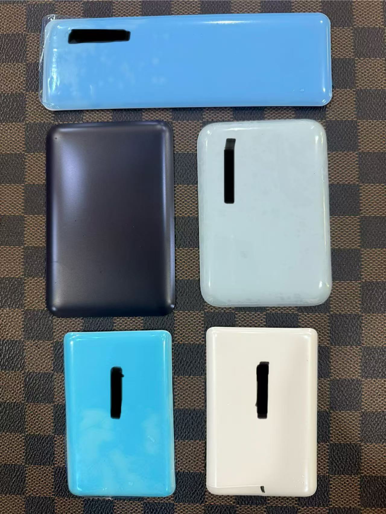 3D热弯充电宝膜片
